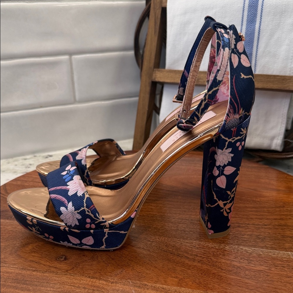 Ted Baker Junaaa Jacquard Platform Sandals in Navy Chinoiserie - Picture 6 of 12